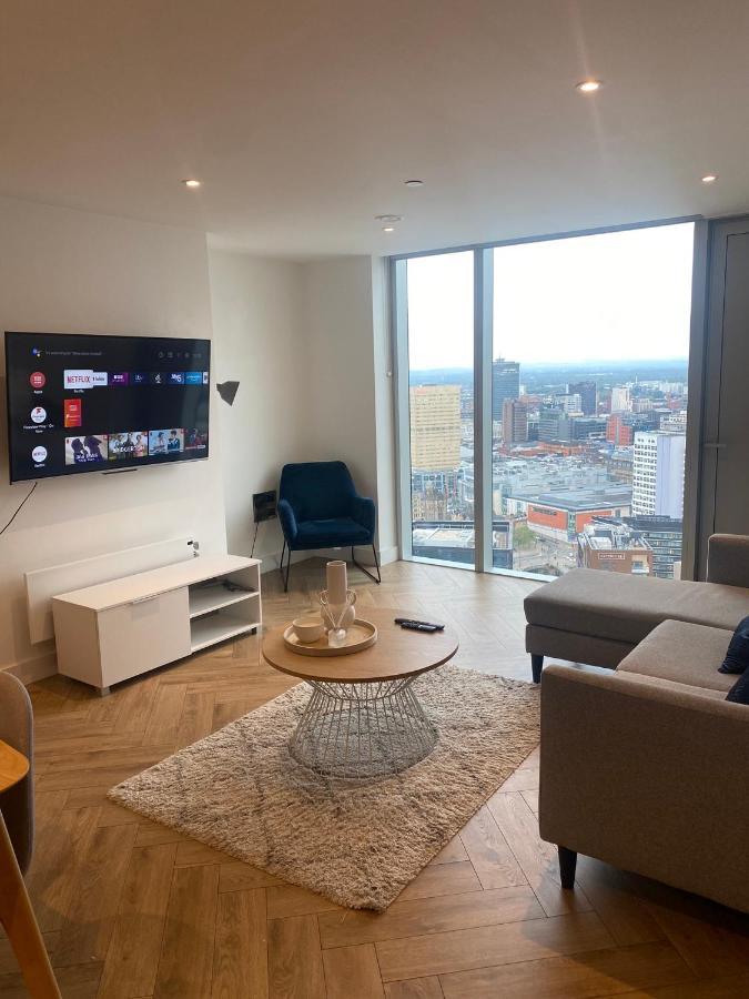 Stunning 1 Bed Apartment Central Манчестър Екстериор снимка
